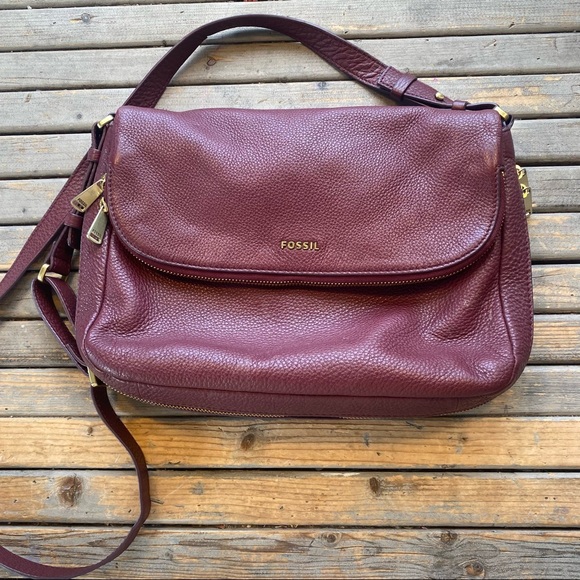 Fossil | Bags | Fossil Burgundy Maroon 
